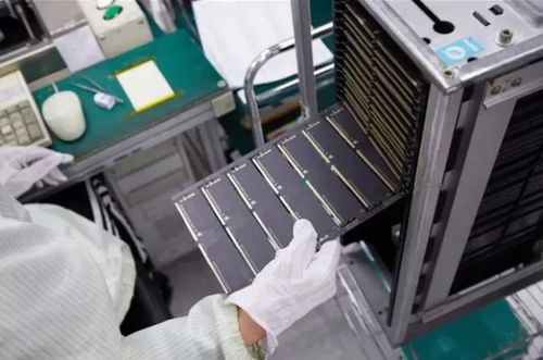 存储器缺货价格飞涨，电器辅件销售面临挑战与机遇